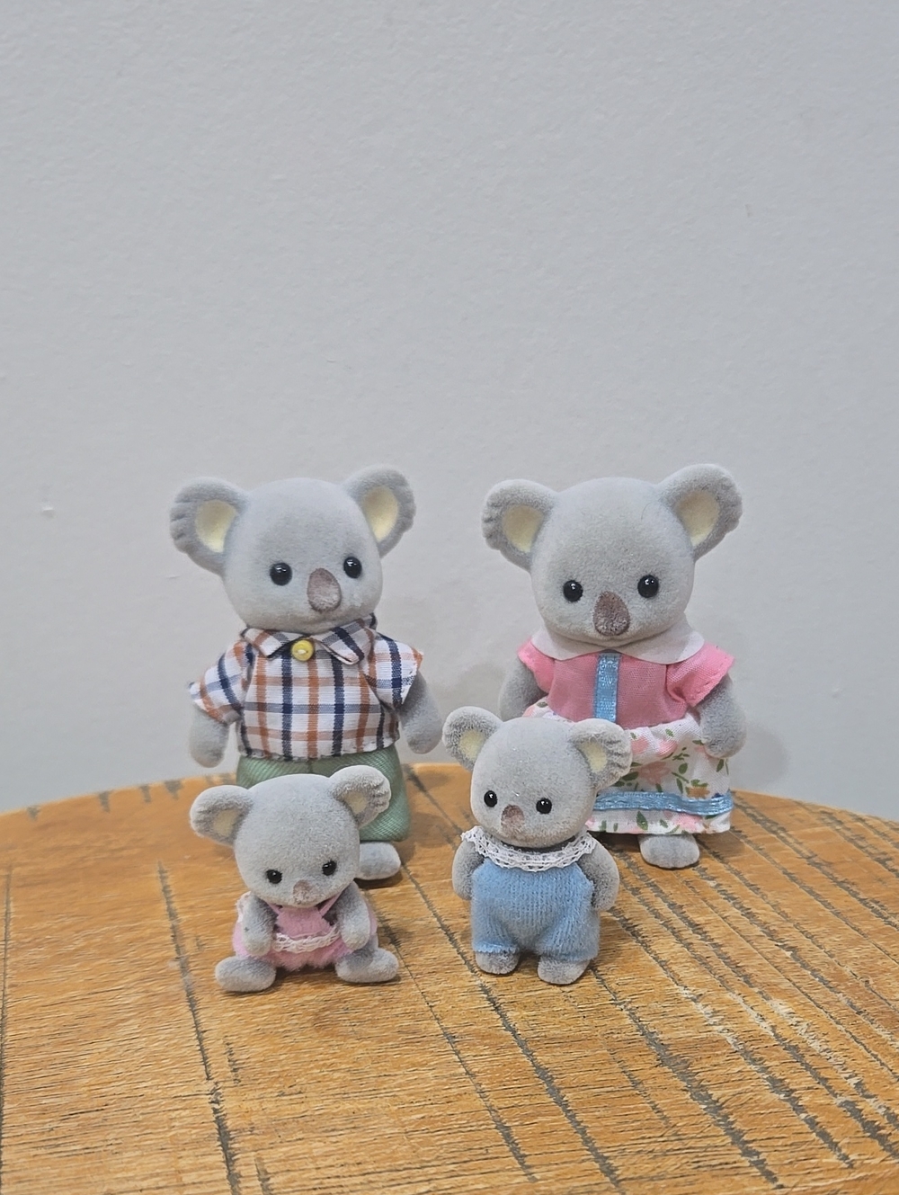 Sylvanian Families Calico Critters Koala Dolls (Lot Of 4)
